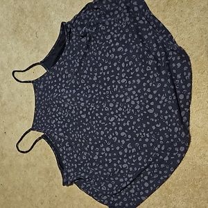Flowy tank